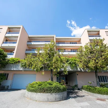 Casa Monti Belvedere With Pool + Terrace Dining - Happy Rentals * Locarno